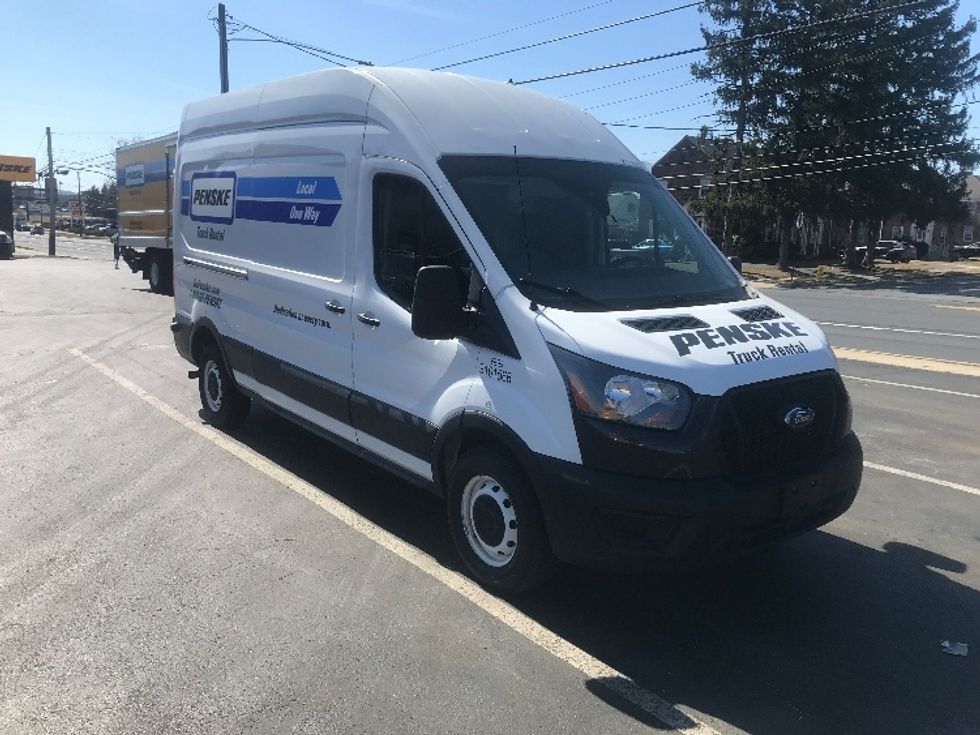 Cargo Van (Panel Van)-Light and Medium Duty Trucks-Ford-2022-Transit 250-Bethlehem-PA-97,926\n\t\tmiles-$ 36,000 - Image 1