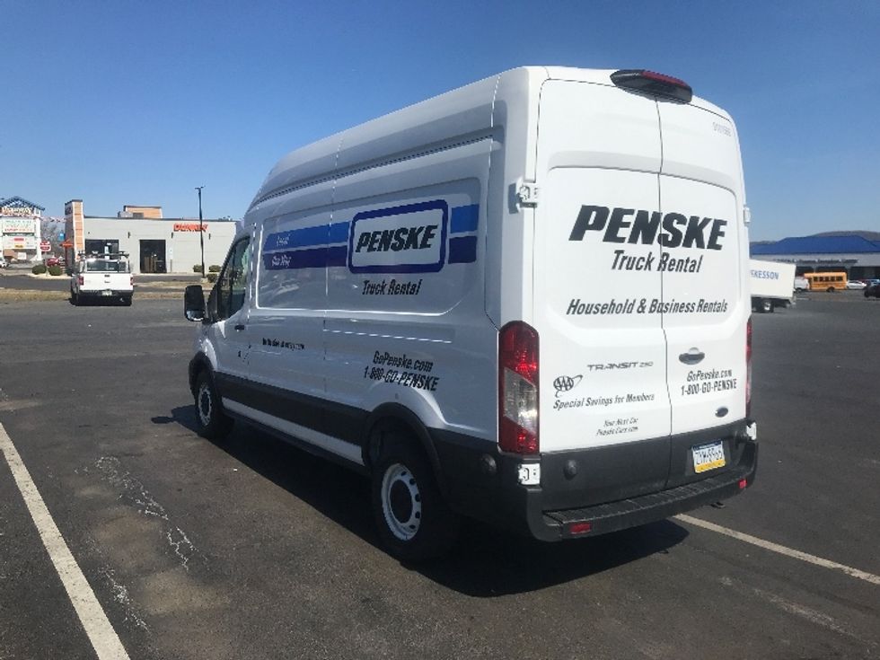 Cargo Van (Panel Van)-Light and Medium Duty Trucks-Ford-2022-Transit 250-Bethlehem-PA-97,926\n\t\tmiles-$ 36,000 - Image 13