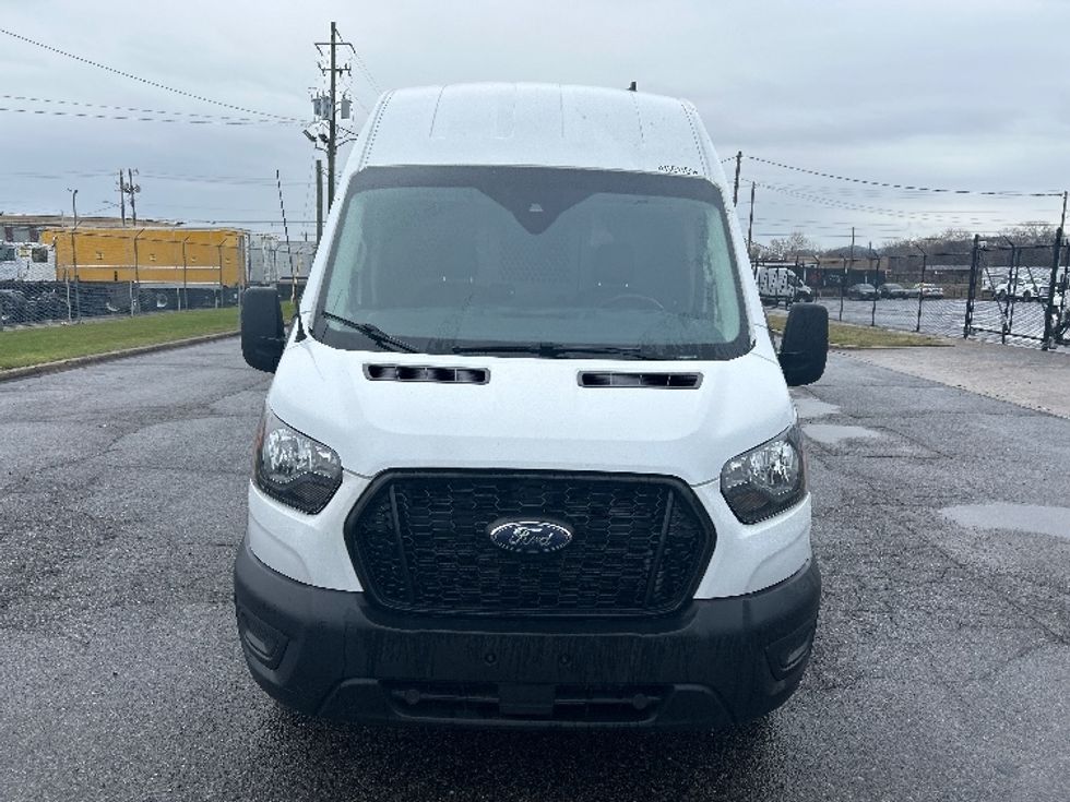Cargo Van (Panel Van)-Light and Medium Duty Trucks-Ford-2022-Transit 250-Birmingham-AL-154,114\n\t\tmiles-$ 27,750 - Image 2
