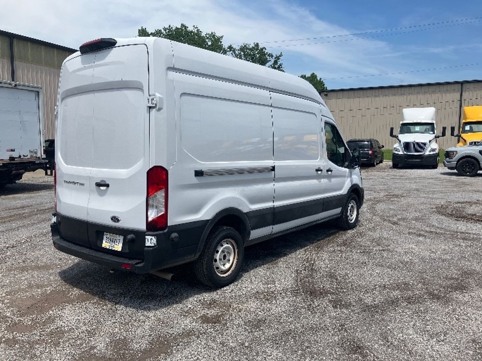 Cargo Van (Panel Van)-Light and Medium Duty Trucks-Ford-2022-Transit 250-Birmingham-AL-83,375\n\t\tmiles-$ 36,750 - Image 12