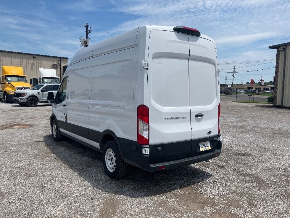 Cargo Van (Panel Van)-Light and Medium Duty Trucks-Ford-2022-Transit 250-Birmingham-AL-83,375\n\t\tmiles-$ 36,750 - Image 6