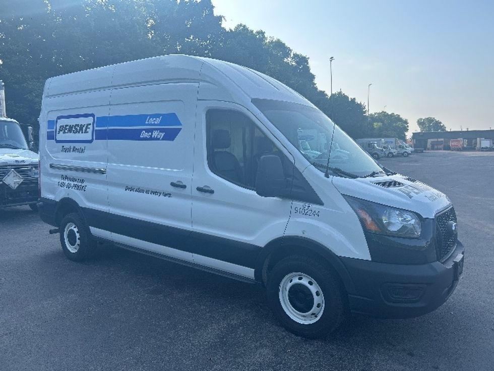 Cargo Van (Panel Van)-Light and Medium Duty Trucks-Ford-2022-Transit 250-Blountville-TN-99,959\n\t\tmiles-$ 34,500 - Image 1