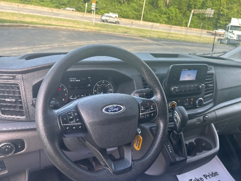 Cargo Van (Panel Van)-Light and Medium Duty Trucks-Ford-2022-Transit 250-Blountville-TN-99,959\n\t\tmiles-$ 34,500 - Image 17