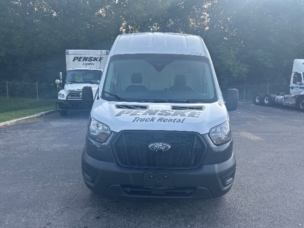 Cargo Van (Panel Van)-Light and Medium Duty Trucks-Ford-2022-Transit 250-Blountville-TN-99,959\n\t\tmiles-$ 34,500 - Image 2