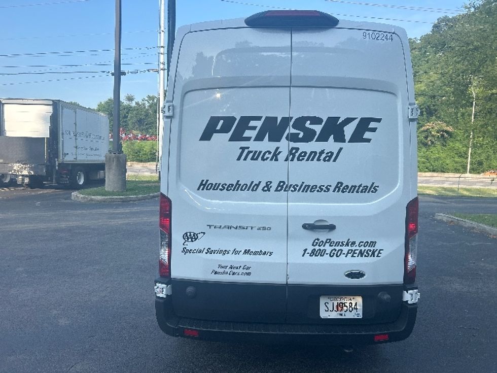 Cargo Van (Panel Van)-Light and Medium Duty Trucks-Ford-2022-Transit 250-Blountville-TN-99,959\n\t\tmiles-$ 34,500 - Image 7