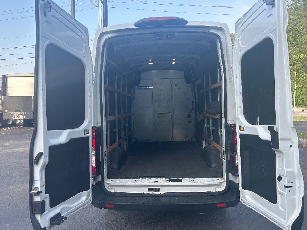 Cargo Van (Panel Van)-Light and Medium Duty Trucks-Ford-2022-Transit 250-Blountville-TN-99,959\n\t\tmiles-$ 34,500 - Image 9