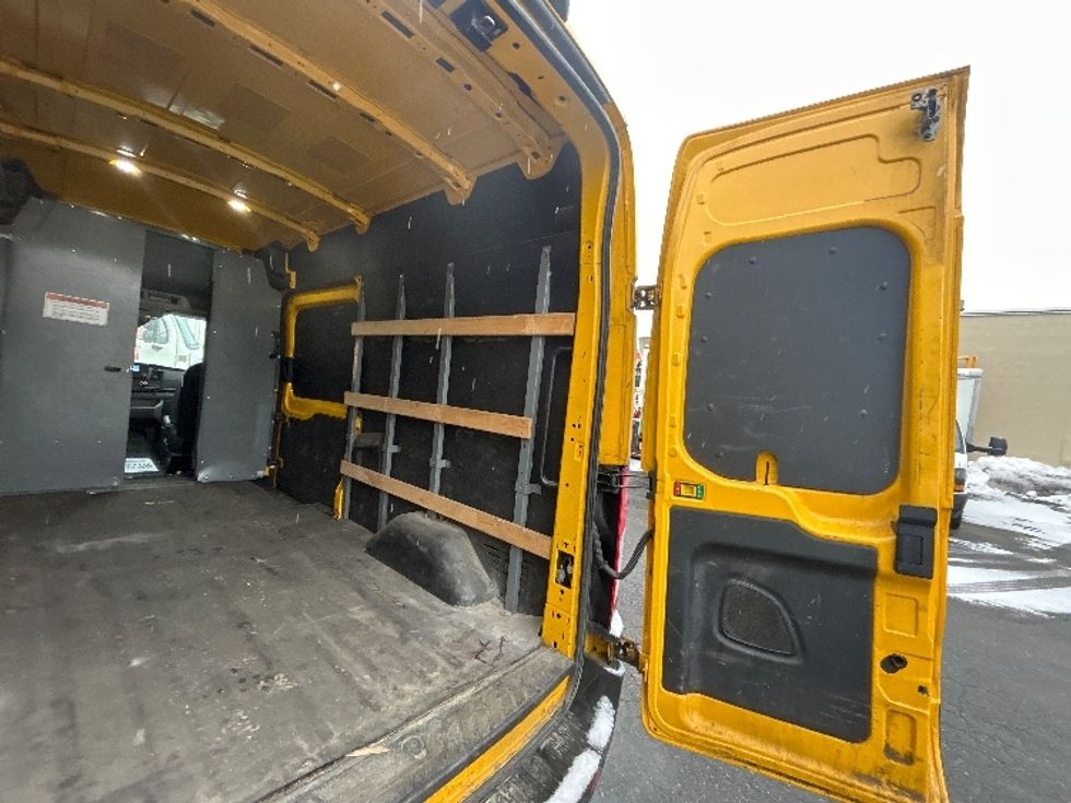 Cargo Van (Panel Van)-Light and Medium Duty Trucks-Ford-2022-Transit 250-Braintree-MA-131,104\n\t\tmiles-$ 27,750 - Image 12
