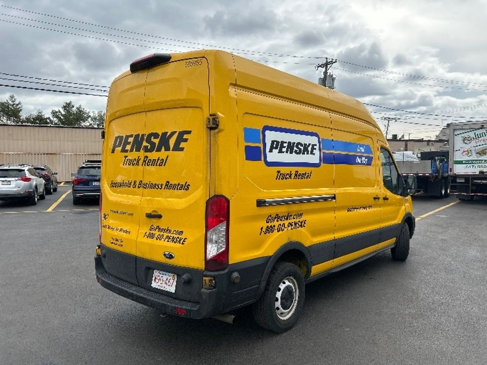 Cargo Van (Panel Van)-Light and Medium Duty Trucks-Ford-2022-Transit 250-Braintree-MA-131,104\n\t\tmiles-$ 27,750 - Image 13