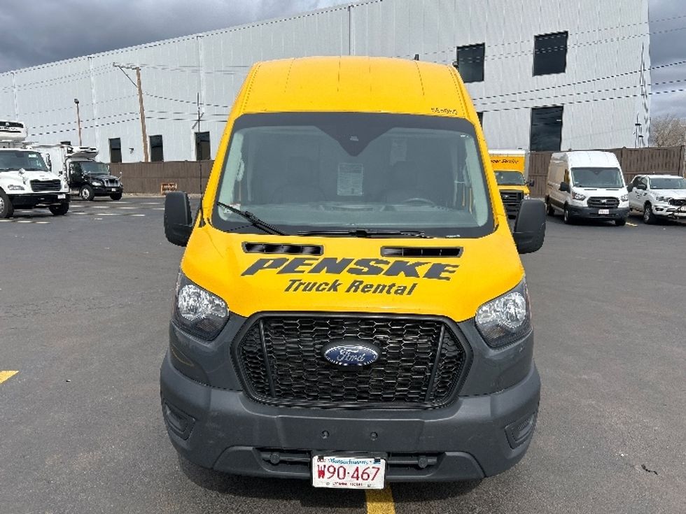 Cargo Van (Panel Van)-Light and Medium Duty Trucks-Ford-2022-Transit 250-Braintree-MA-131,104\n\t\tmiles-$ 27,750 - Image 2