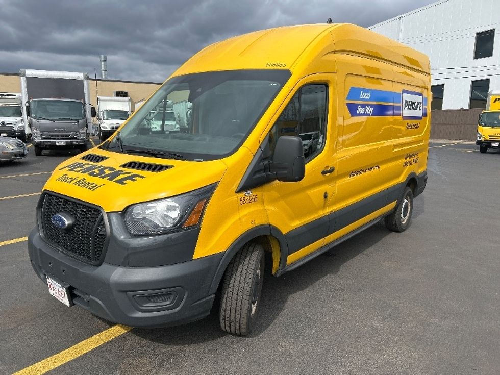 Cargo Van (Panel Van)-Light and Medium Duty Trucks-Ford-2022-Transit 250-Braintree-MA-131,104\n\t\tmiles-$ 27,750 - Image 3