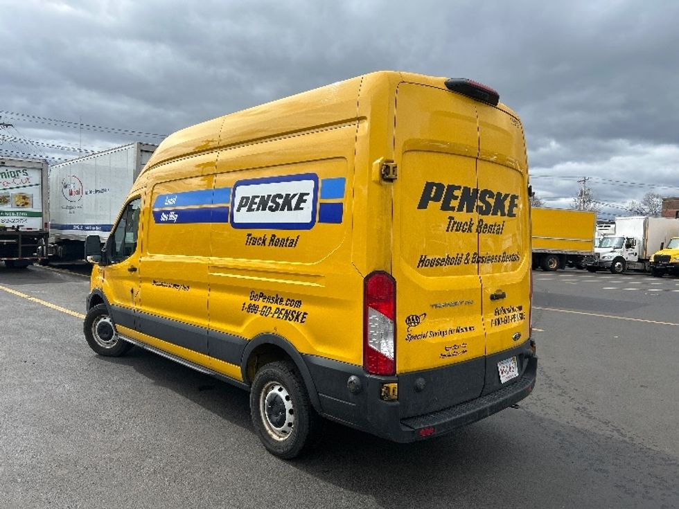 Cargo Van (Panel Van)-Light and Medium Duty Trucks-Ford-2022-Transit 250-Braintree-MA-131,104\n\t\tmiles-$ 27,750 - Image 6
