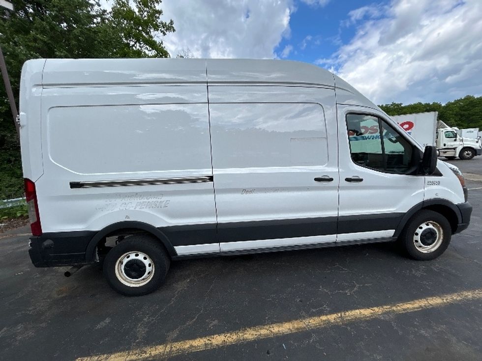Cargo Van (Panel Van)-Light and Medium Duty Trucks-Ford-2022-Transit 250-Braintree-MA-68,430\n\t\tmiles-$ 40,250 - Image 10