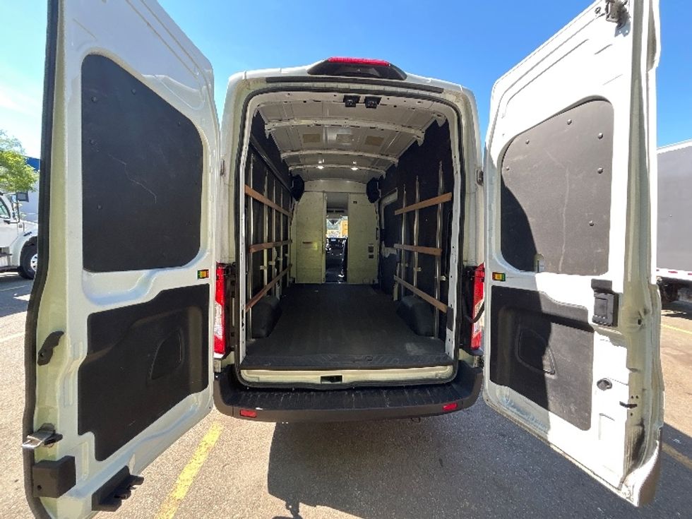 Cargo Van (Panel Van)-Light and Medium Duty Trucks-Ford-2022-Transit 250-Braintree-MA-71,475\n\t\tmiles-$ 40,000 - Image 7
