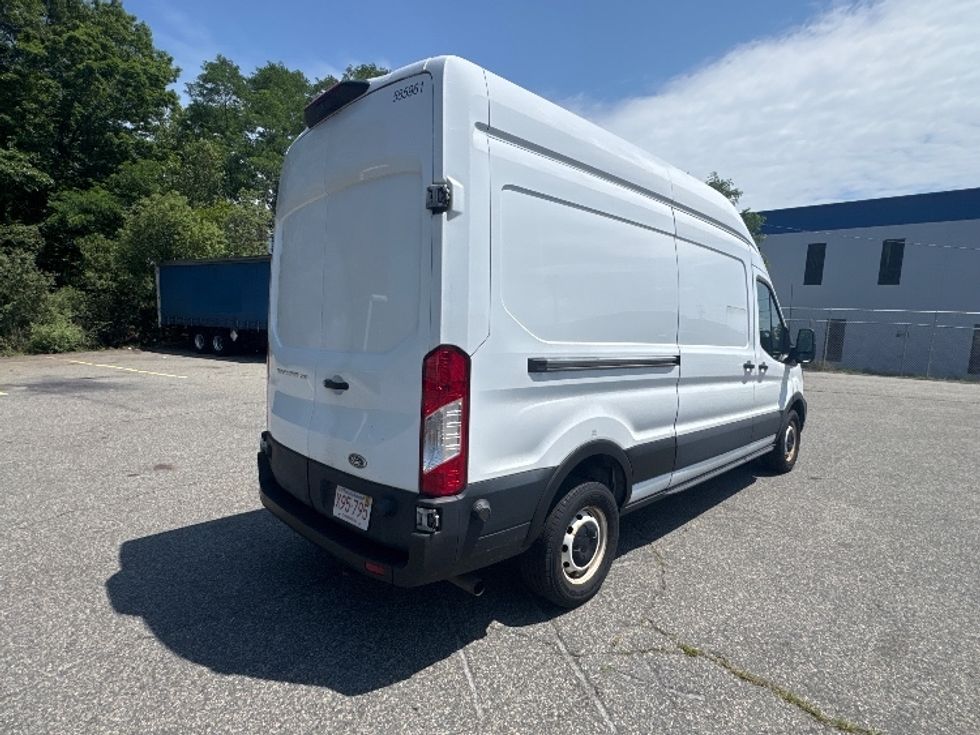 Cargo Van (Panel Van)-Light and Medium Duty Trucks-Ford-2022-Transit 250-Braintree-MA-73,378\n\t\tmiles-$ 39,750 - Image 11