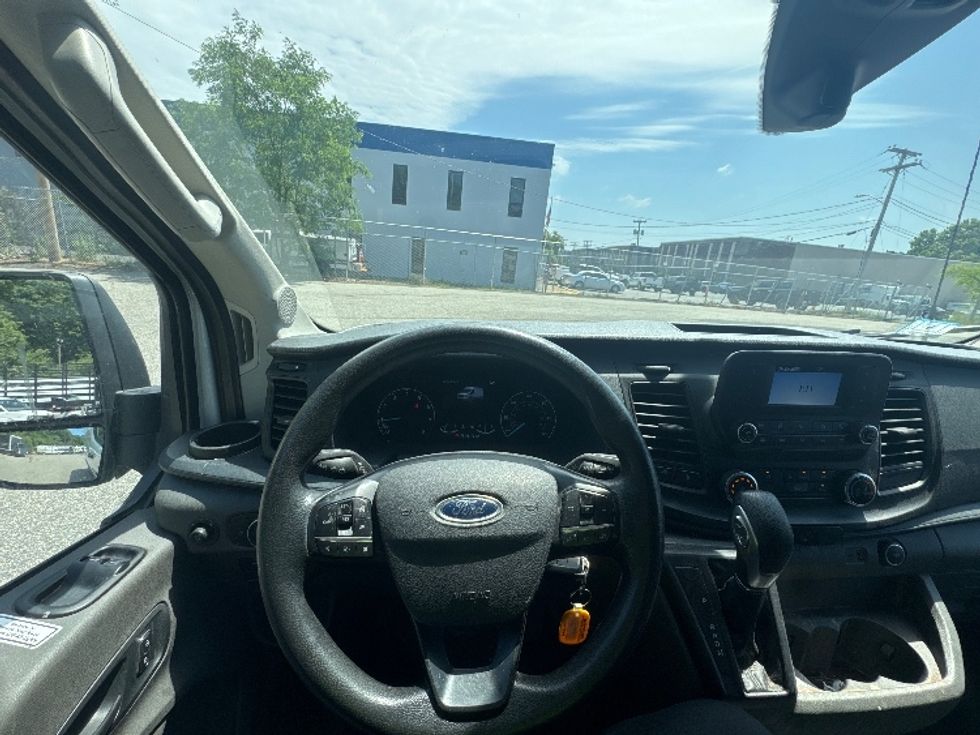 Cargo Van (Panel Van)-Light and Medium Duty Trucks-Ford-2022-Transit 250-Braintree-MA-73,378\n\t\tmiles-$ 39,750 - Image 15