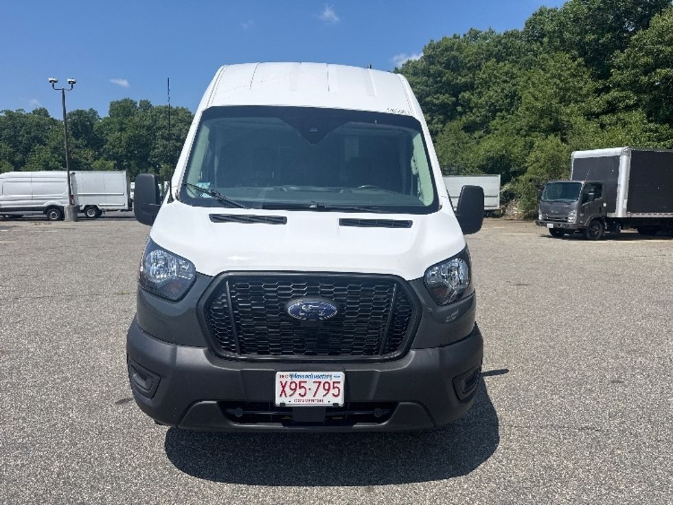 Cargo Van (Panel Van)-Light and Medium Duty Trucks-Ford-2022-Transit 250-Braintree-MA-73,378\n\t\tmiles-$ 39,750 - Image 2