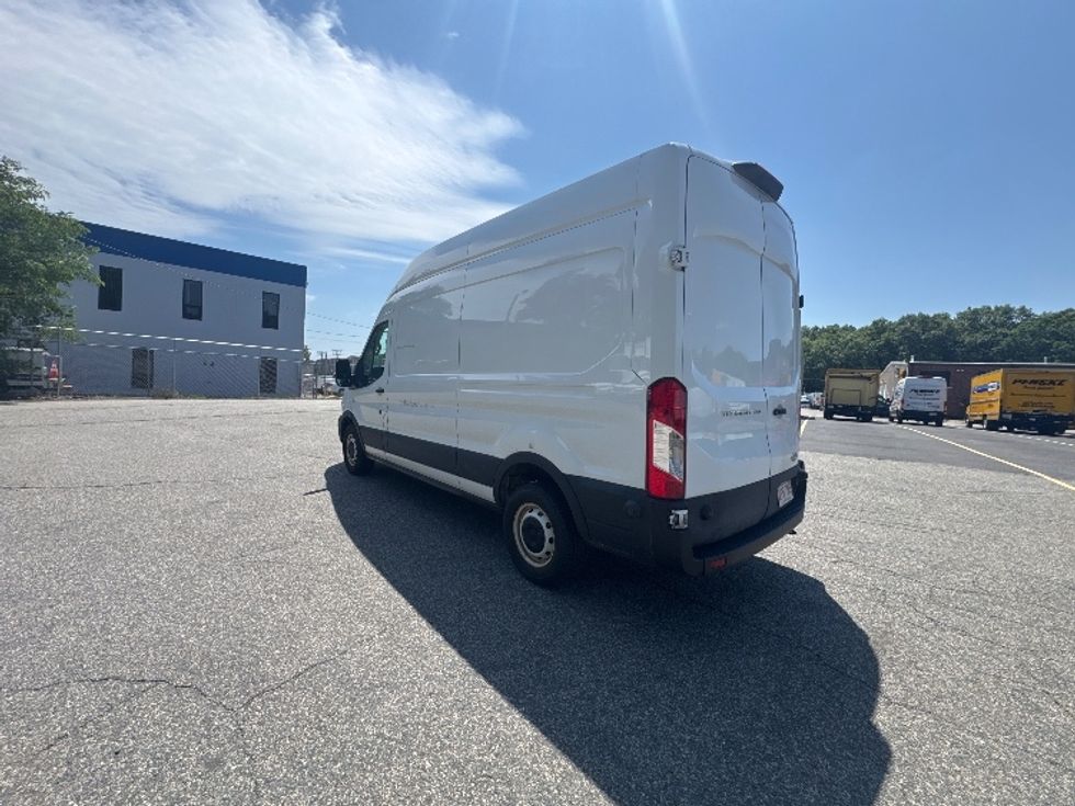 Cargo Van (Panel Van)-Light and Medium Duty Trucks-Ford-2022-Transit 250-Braintree-MA-73,378\n\t\tmiles-$ 39,750 - Image 5