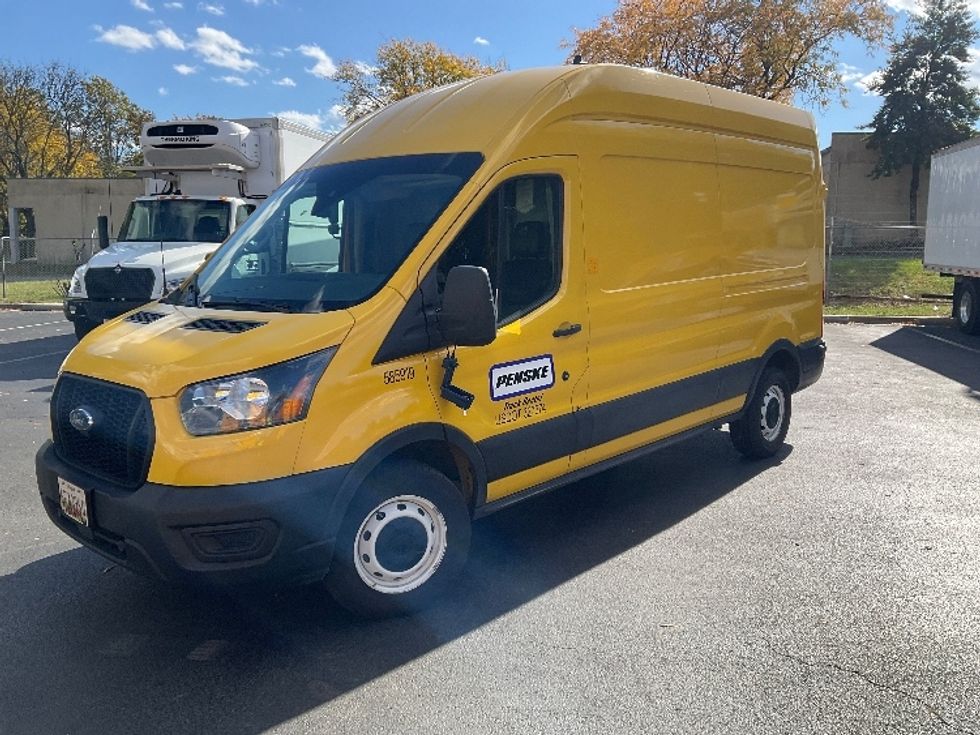 Cargo Van (Panel Van)-Light and Medium Duty Trucks-Ford-2022-Transit 250-Capitol Heights-MD-112,922\n\t\tmiles-$ 29,250 - Image 3