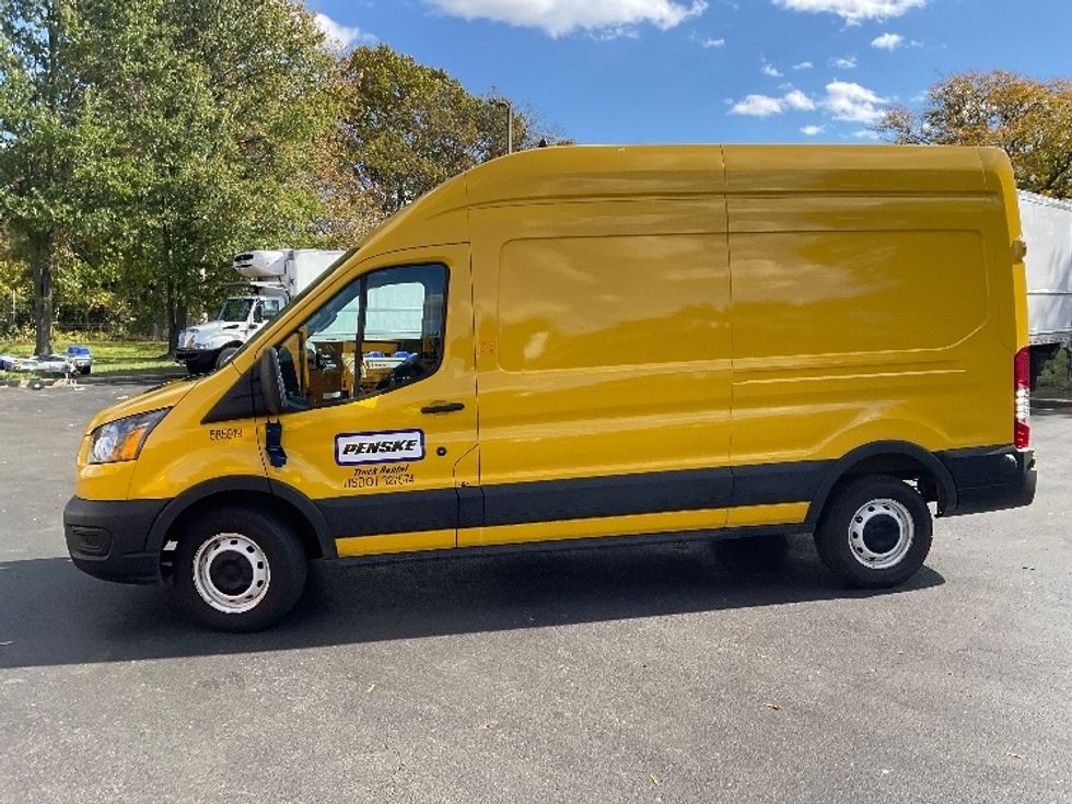 Cargo Van (Panel Van)-Light and Medium Duty Trucks-Ford-2022-Transit 250-Capitol Heights-MD-112,922\n\t\tmiles-$ 29,250 - Image 4