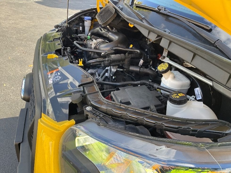 Cargo Van (Panel Van)-Light and Medium Duty Trucks-Ford-2022-Transit 250-Capitol Heights-MD-112,922\n\t\tmiles-$ 29,250 - Image 20