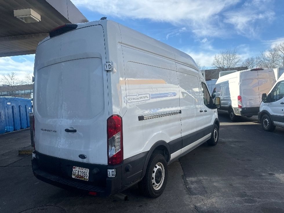Cargo Van (Panel Van)-Light and Medium Duty Trucks-Ford-2022-Transit 250-Capitol Heights-MD-35,963\n\t\tmiles-$ 41,000 - Image 12