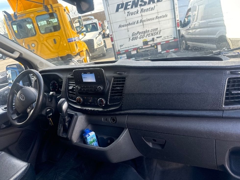 Cargo Van (Panel Van)-Light and Medium Duty Trucks-Ford-2022-Transit 250-Capitol Heights-MD-35,963\n\t\tmiles-$ 41,000 - Image 20