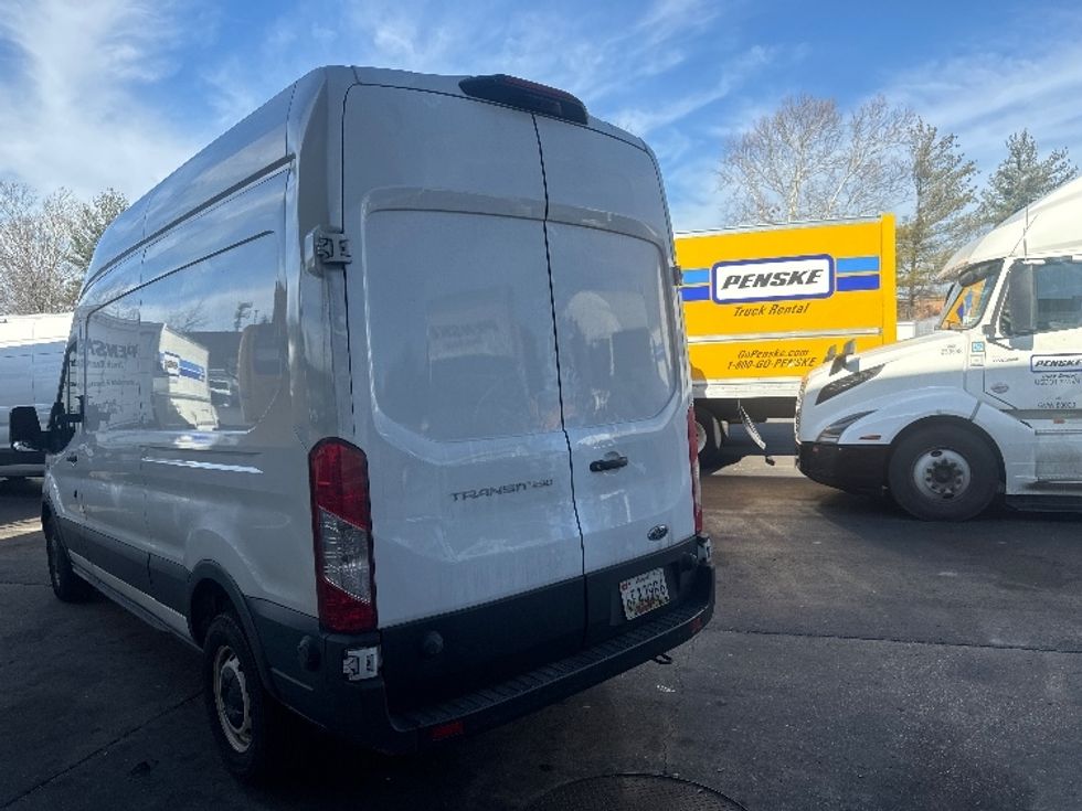 Cargo Van (Panel Van)-Light and Medium Duty Trucks-Ford-2022-Transit 250-Capitol Heights-MD-35,963\n\t\tmiles-$ 41,000 - Image 6