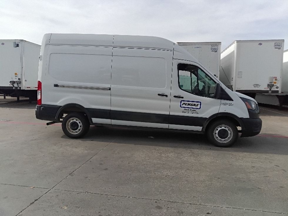 Cargo Van (Panel Van)-Light and Medium Duty Trucks-Ford-2022-Transit 250-Carson-CA-114,005\n\t\tmiles-$ 33,750 - Image 14