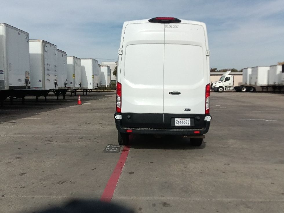 Cargo Van (Panel Van)-Light and Medium Duty Trucks-Ford-2022-Transit 250-Carson-CA-114,005\n\t\tmiles-$ 33,750 - Image 6