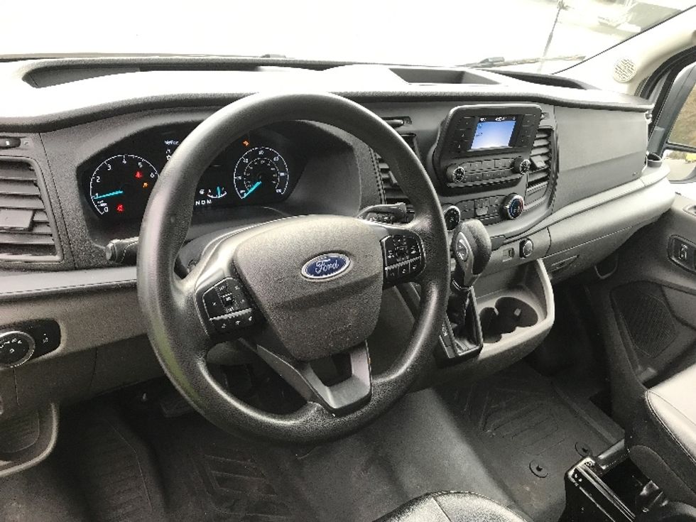 Cargo Van (Panel Van)-Light and Medium Duty Trucks-Ford-2022-Transit 250-Charlotte-NC-117,977\n\t\tmiles-$ 32,500 - Image 16