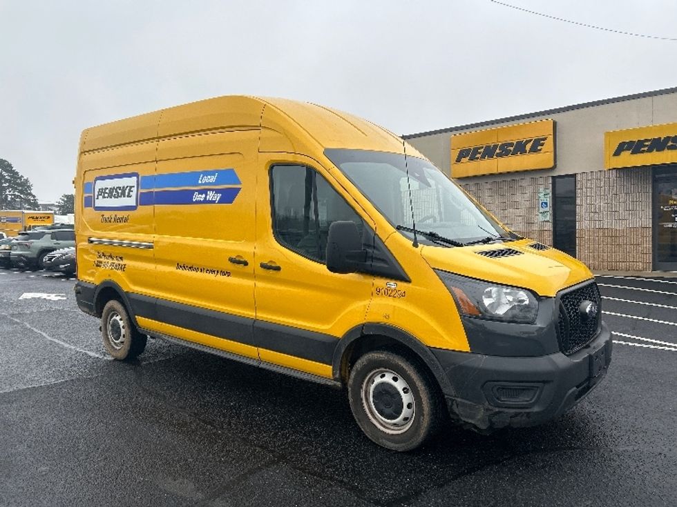 Cargo Van (Panel Van)-Light and Medium Duty Trucks-Ford-2022-Transit 250-Charlotte-NC-95,062\n\t\tmiles-$ 36,500 - Image 1