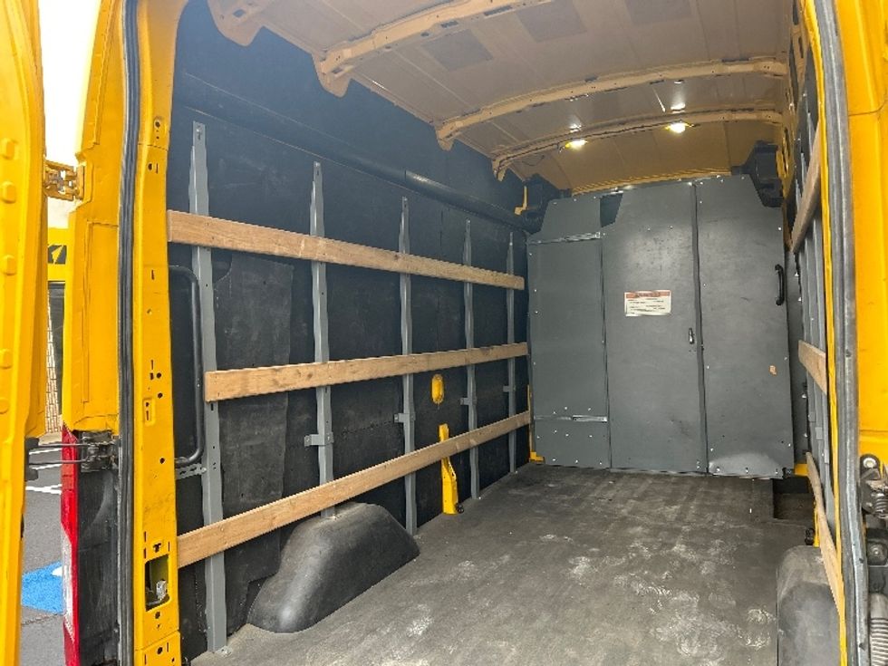 Cargo Van (Panel Van)-Light and Medium Duty Trucks-Ford-2022-Transit 250-Charlotte-NC-95,062\n\t\tmiles-$ 36,500 - Image 11