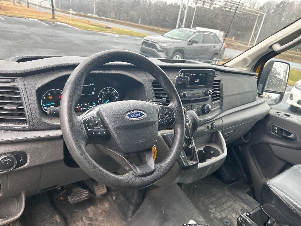 Cargo Van (Panel Van)-Light and Medium Duty Trucks-Ford-2022-Transit 250-Charlotte-NC-95,062\n\t\tmiles-$ 36,500 - Image 17