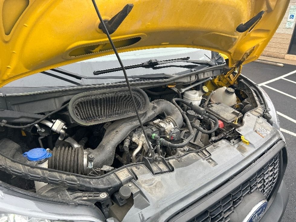 Cargo Van (Panel Van)-Light and Medium Duty Trucks-Ford-2022-Transit 250-Charlotte-NC-95,062\n\t\tmiles-$ 36,500 - Image 23