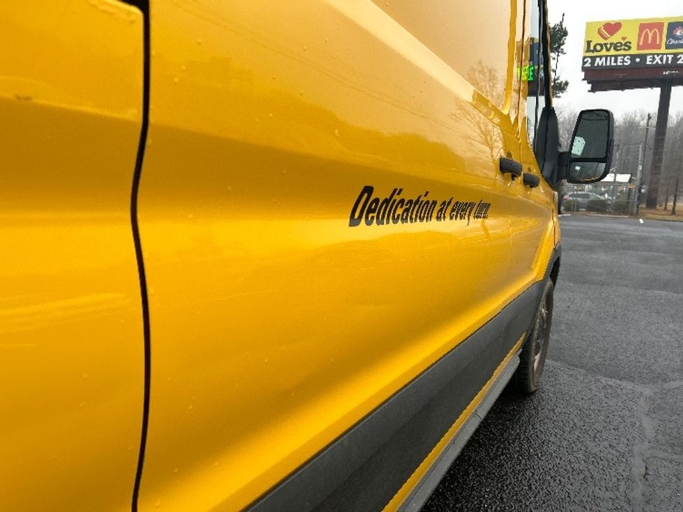 Cargo Van (Panel Van)-Light and Medium Duty Trucks-Ford-2022-Transit 250-Charlotte-NC-95,062\n\t\tmiles-$ 36,500 - Image 27