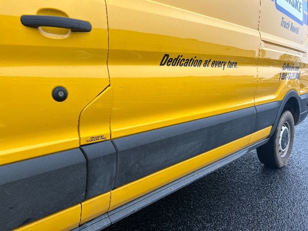 Cargo Van (Panel Van)-Light and Medium Duty Trucks-Ford-2022-Transit 250-Charlotte-NC-95,062\n\t\tmiles-$ 36,500 - Image 5