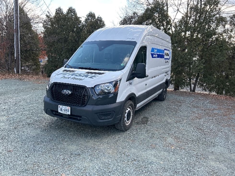 Cargo Van (Panel Van)-Light and Medium Duty Trucks-Ford-2022-Transit 250-Charlottesville-VA-108,111\n\t\tmiles-$ 34,000 - Image 3