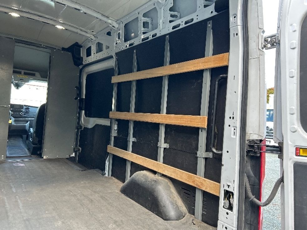 Cargo Van (Panel Van)-Light and Medium Duty Trucks-Ford-2022-Transit 250-Charlottesville-VA-108,111\n\t\tmiles-$ 34,000 - Image 11