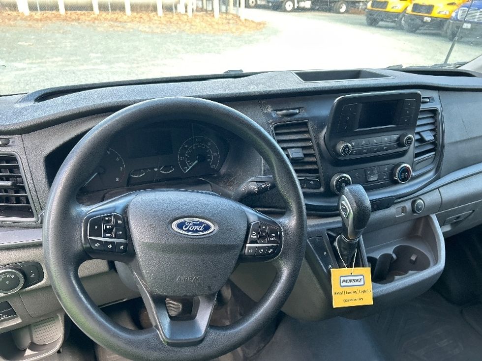 Cargo Van (Panel Van)-Light and Medium Duty Trucks-Ford-2022-Transit 250-Charlottesville-VA-108,111\n\t\tmiles-$ 34,000 - Image 16