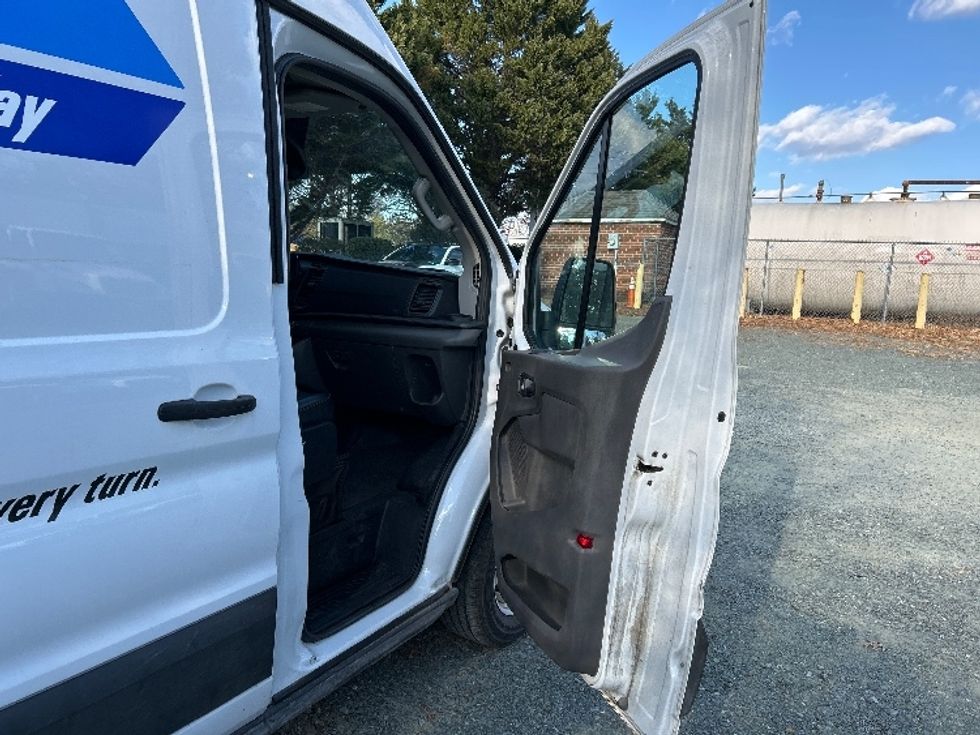 Cargo Van (Panel Van)-Light and Medium Duty Trucks-Ford-2022-Transit 250-Charlottesville-VA-108,111\n\t\tmiles-$ 34,000 - Image 18