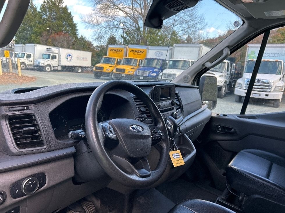 Cargo Van (Panel Van)-Light and Medium Duty Trucks-Ford-2022-Transit 250-Charlottesville-VA-108,111\n\t\tmiles-$ 34,000 - Image 15