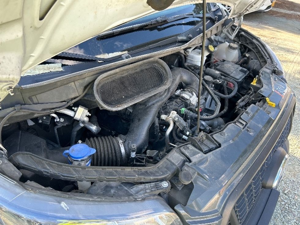 Cargo Van (Panel Van)-Light and Medium Duty Trucks-Ford-2022-Transit 250-Charlottesville-VA-108,111\n\t\tmiles-$ 34,000 - Image 21