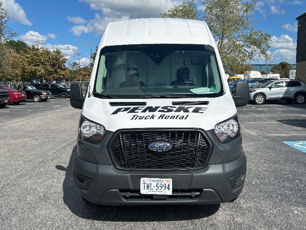 Cargo Van (Panel Van)-Light and Medium Duty Trucks-Ford-2022-Transit 250-Chesapeake-VA-101,970\n\t\tmiles-$ 33,500 - Image 2