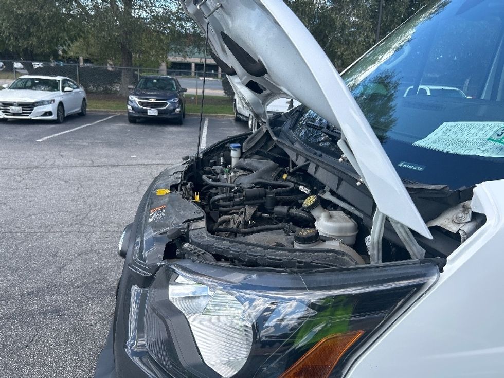 Cargo Van (Panel Van)-Light and Medium Duty Trucks-Ford-2022-Transit 250-Chesapeake-VA-101,970\n\t\tmiles-$ 33,500 - Image 24