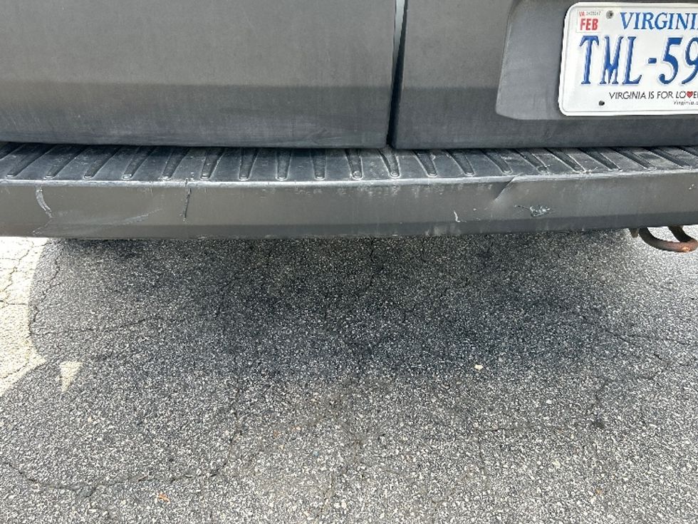 Cargo Van (Panel Van)-Light and Medium Duty Trucks-Ford-2022-Transit 250-Chesapeake-VA-101,970\n\t\tmiles-$ 33,500 - Image 26