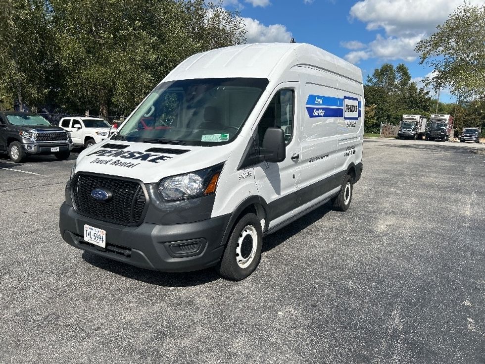 Cargo Van (Panel Van)-Light and Medium Duty Trucks-Ford-2022-Transit 250-Chesapeake-VA-101,970\n\t\tmiles-$ 33,500 - Image 3