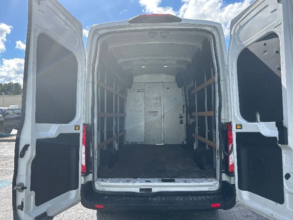 Cargo Van (Panel Van)-Light and Medium Duty Trucks-Ford-2022-Transit 250-Chesapeake-VA-101,970\n\t\tmiles-$ 33,500 - Image 8