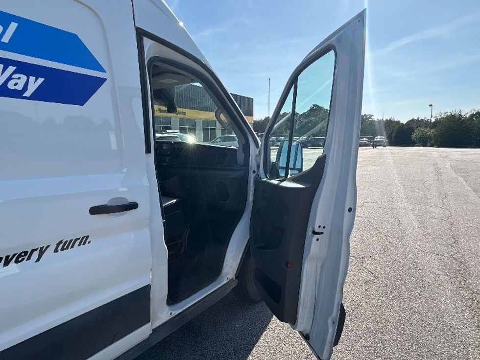 Cargo Van (Panel Van)-Light and Medium Duty Trucks-Ford-2022-Transit 250-Chester-VA-83,900\n\t\tmiles-$ 37,250 - Image 19