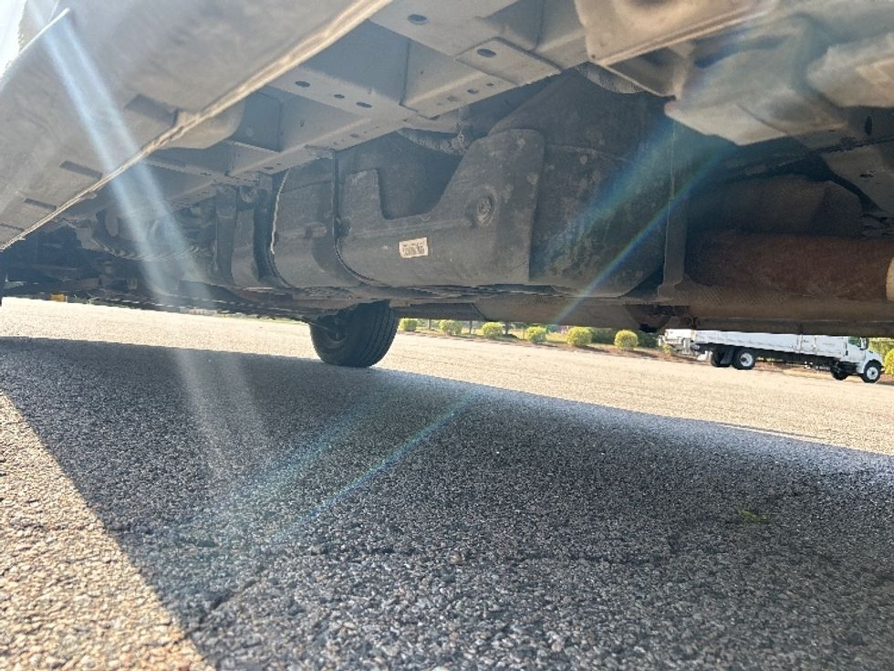 Cargo Van (Panel Van)-Light and Medium Duty Trucks-Ford-2022-Transit 250-Chester-VA-83,900\n\t\tmiles-$ 37,250 - Image 5