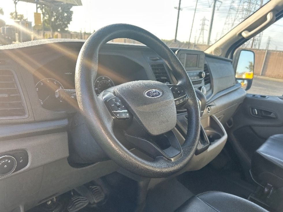 Cargo Van (Panel Van)-Light and Medium Duty Trucks-Ford-2022-Transit 250-Chino-CA-155,368\n\t\tmiles-$ 28,000 - Image 17